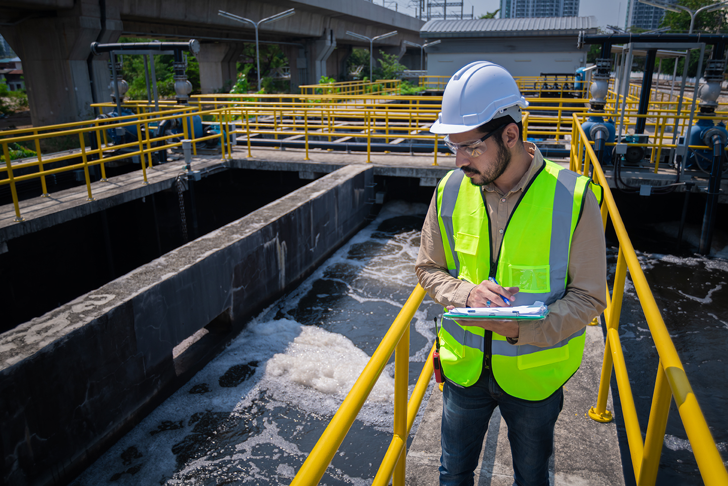 Key Challenges in Water, Wastewater & Sewage-Treatment Operations