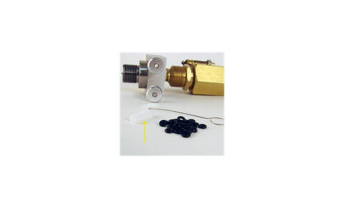 Cigarette filter for LI-6400 CO2 source assembly