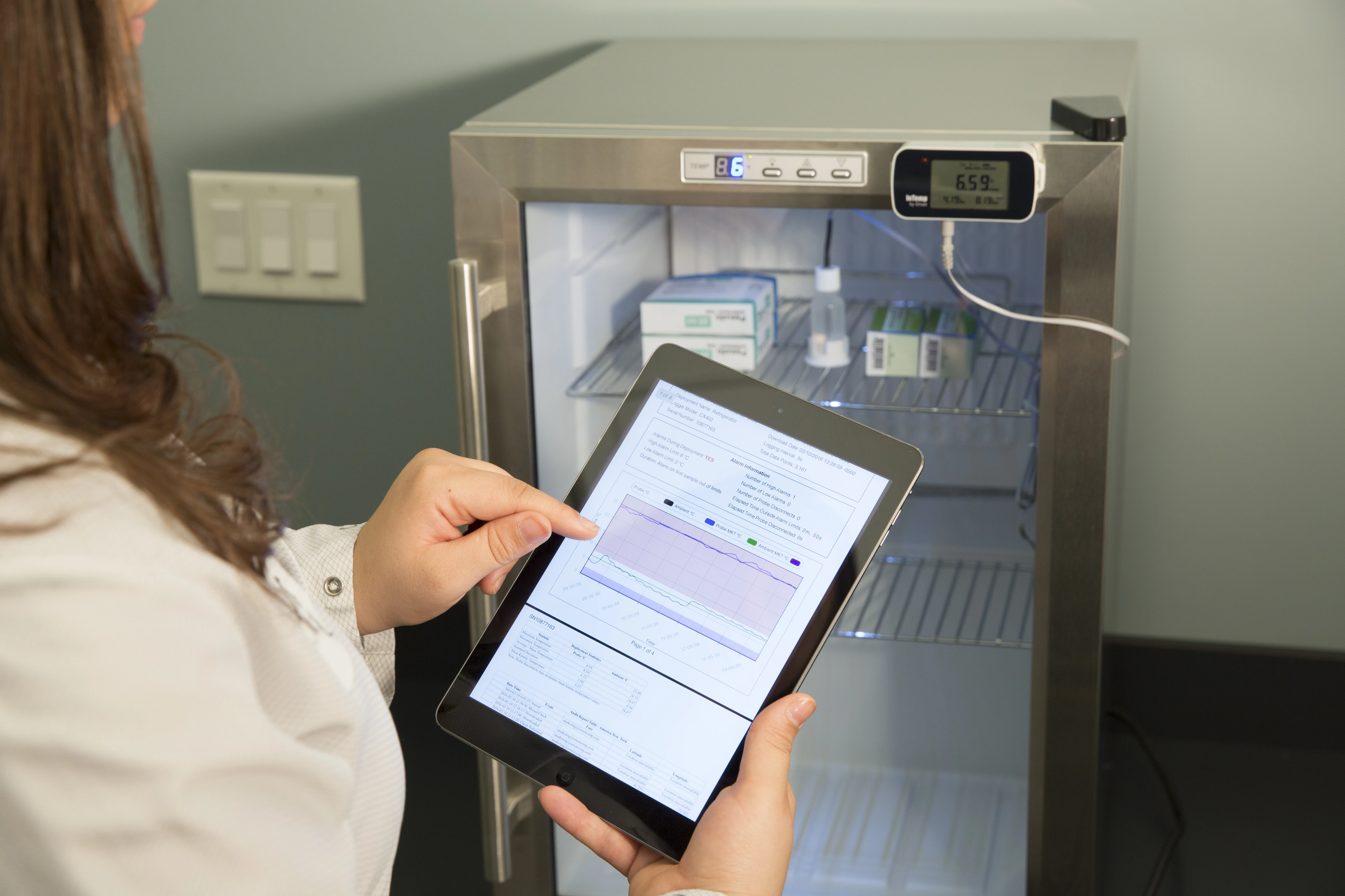 Choosing a Vaccine Storage Temperature Logger: 5 Things to Look for