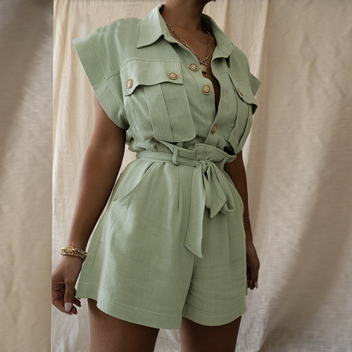 Green two piece suit short sleeve shirt and shorts Women loose casual summer playsuit Female 2021 new sets with belt Green two piece suit short sleeve shirt and shorts Women loose casual summer playsuit Female 2021 new sets with belt