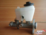Brake Master Cylinder fits Toyota Land Cruiser FZJ80 HDJ81 HZJ81 47201-60540 View Rear