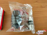 Clutch Slave Cylinder Repair Kit fits Mitsubishi Canter Fuso 5/8 15.8mm FR-4210 View Rear