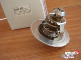 Thermostat fits Isuzu 6BD1 6BF1 6BG1 6BD1T WV82S-82A View Rear