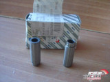 2x Exhaust Valve Guides fits Alfa Romeo 155 164 166 GTV Lancia Thema 60605721 View Rear