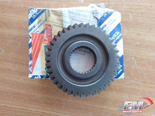 Transmission Gear fits Fiat Lancia Alfa Romeo 7771261 55205080 Genuine View Front