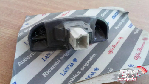 License Plate Light Rear fits Fiat Scudo Peugeot Expert 9645268380 Genuine View Rear