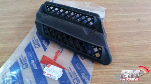Front Bumper Grille Right fits Fiat Punto 735277579 Genuine View Front