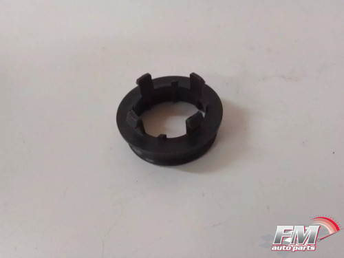 Steering Box Seat Clip fits Alfa Romeo Alfasud Ti 101511 Genuine View Front