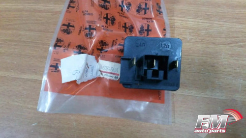 Air Condition Resistor fits Alfa Romeo 33 60747634 Genuine View Front