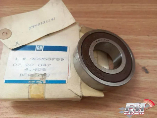 Transmission Mainshaft Rear Bearing fits Opel Vauxhall F16 F20 90250789 Genuine View Front