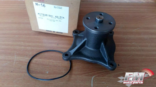 Water Pump fits Mitsubishi Canter Fuso FE114 FE214 FE224 FE234 FE124 FE134 4D31A M-16 View Front