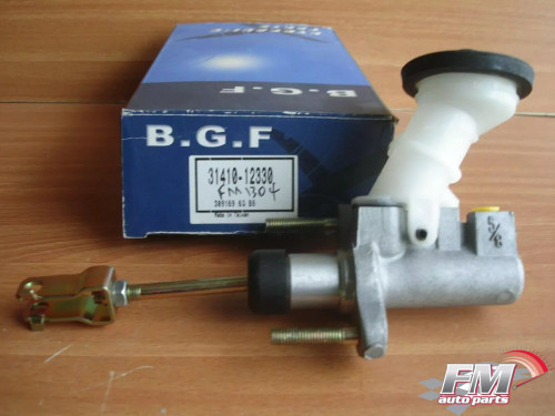 Clutch Master Cylinder fits Toyota Corolla AE EE CE CDE WZE ZZE 31410-12330 View Front