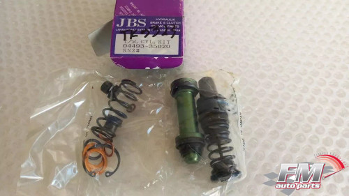 Brake Master Repair Kit fits Toyota Hilux 4Runner RN20 RN22 RN25 RN27 1 inch 04493-35020 View Front