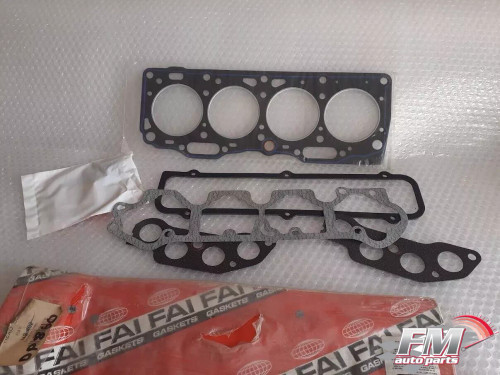 Cylinder Head Gaskets Set kit fits Fiat Regata 75 85 Uno Lancia Delta DP860 View Front