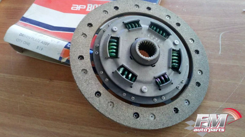 Clutch Disc fits Austin Morris Ital 1.7 Marina 1.8 HB3861 View Front