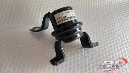 Engine Mount Right fits Toyota RAV4 Vanguard SXA10 SXA11 SXA15 SXA16 12362-74391 View Front