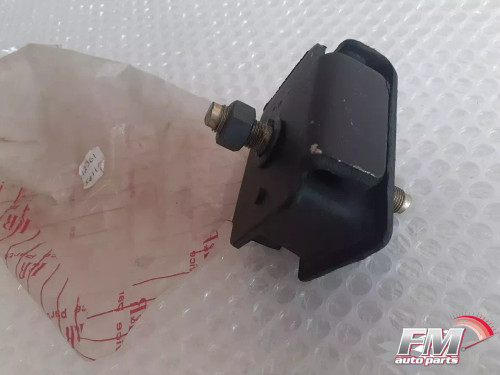 Engine Mount fits Toyota Hilux 4Runner LN 12361-54111 View Rear