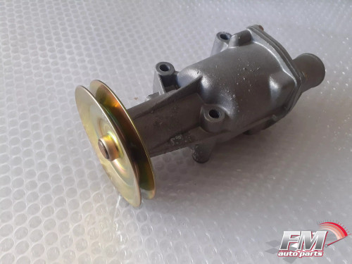 Water Pump fits Fiat 127 Panda Uno Lancia A112 Seat Ibiza Fura 71737961 PA0010 View Right