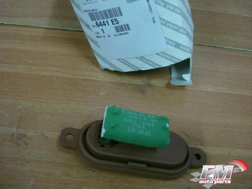 Heater Blower Resistor fits Peugeot Boxer Citroen Relay Jumper 6441E5 Genuine View Front