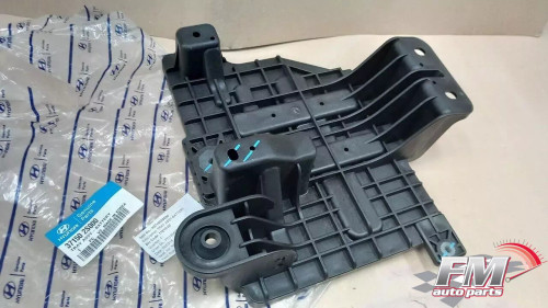 Battery Tray fits Hyundai iX35 Kia Sportage 371502S000 Genuine View Front