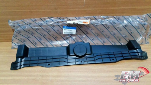 Rear Bumper Lower Bracket fits Hyundai Coupe Tiburon Tuscani 866182C700 Genuine View Front