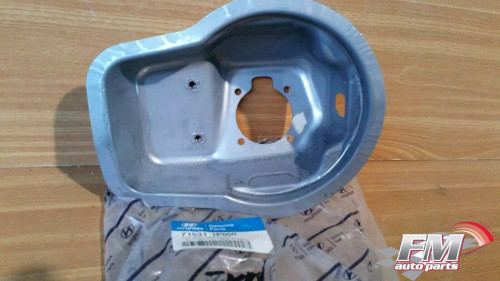 Housing Fuel Filler Door Panel fits Hyundai ix20 Kia Venga 715311P000 Genuine View Front