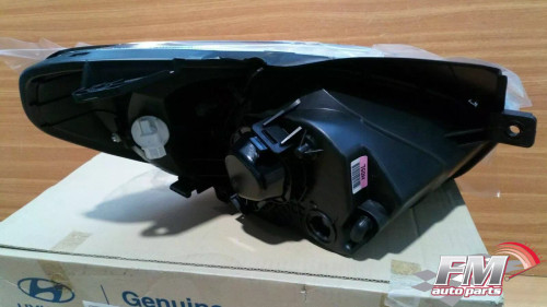 Headlight Left fits Hyundai Accent Verna 921101E041S Genuine View Right