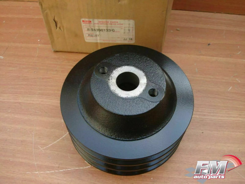 Pulley Water Pump fits Isuzu Bus Truck 6HK1 6HE1 3 Groove 8943961330 View Front