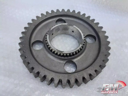 Transmission Gear fits Isuzu Bus Truck CXZ194 1332570540 Genuine View Front