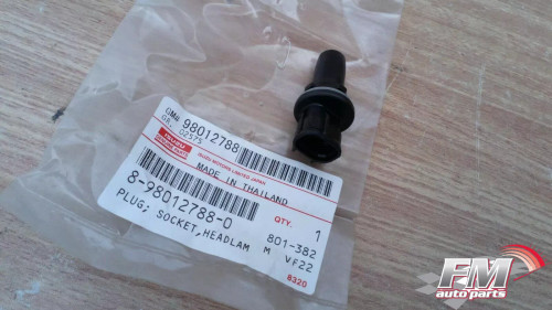 Headlight Socket fits Isuzu Dmax D-Max Rodeo Denver 8980127880 Genuine View Front