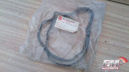 Valve Cover Gasket fits Isuzu Fargo WFR Brava Vauxhall 4FC1 4FD1 4FG1T Genuine 8970858260 View Front