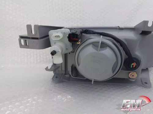 Headlight Right fits Daewoo Cielo 96232207 Genuine View Upper