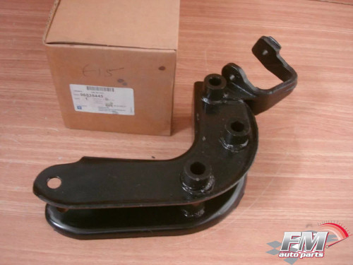 Engine Mount Bracket fits Daewoo Kalos Chevrolet Aveo T250 T255 96535445 Genuine View Rear