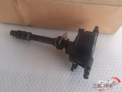 Ignition Distributor fits Chevrolet Blazer 4.3 V6 GMC Jimmy 1104057 View Front
