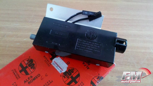 Radio Antenna Control Unit fits Alfa Romeo 60564764 Genuine View Front