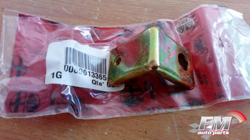 Front Bumper Bracket fits Alfa Romeo 166 60613365 Genuine View Front Front Bumper Bracket fits Alfa Romeo 166 60613365 Genuine View Front