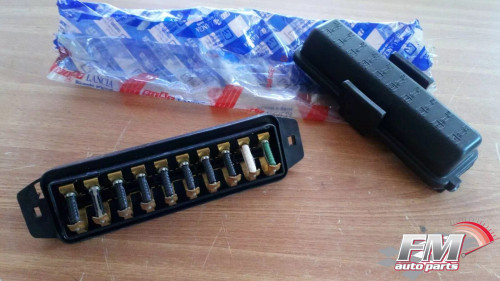 Fuse Box fits Fiat 126 127 Uno 5981460 Genuine View Front
