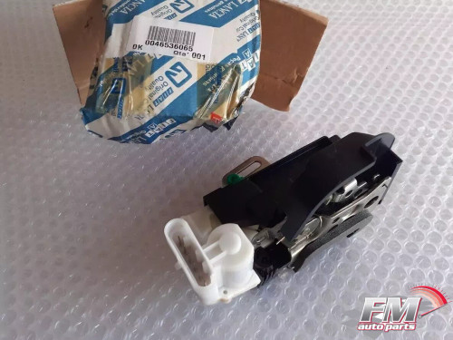 Door Lock Front Right fits Fiat Punto 46536065 Genuine View Front