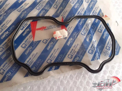 Valve Cover Gasket fits Fiat Cinquecento 500 7657305 Genuine View Front