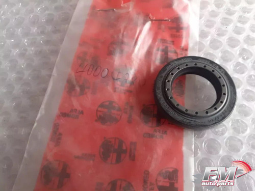 Transmission Seal fits Alfa Romeo 155 Turbo 40004780 Genuine View Front