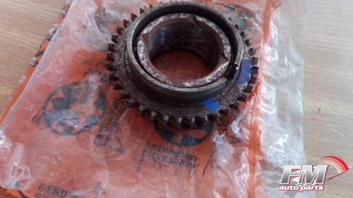 Transmission Gear fits Alfa Romeo 60744991 Genuine View Front