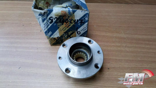 Wheel Hub Rear fits Fiat Croma Alfa Romeo 164 Lancia Thema 82403117 Genuine View Rear