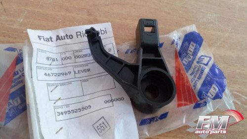 Heater A/C Panel Lever Arm fits Fiat Punto 46722969 Genuine View Front
