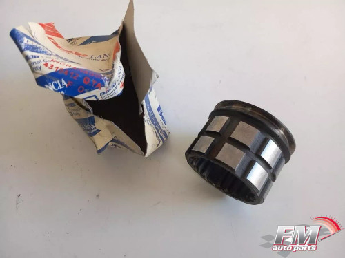 Transmission Hub 3 4 fits Fiat 126 BIS 4319412 Genuine View Front