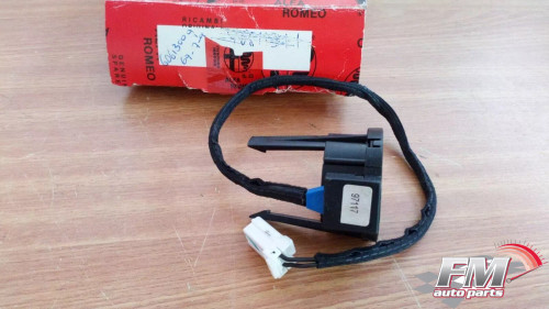 Immobilizer Ignition Switch Antenna fits Alfa Romeo 145 146 60613009 Genuine View Front