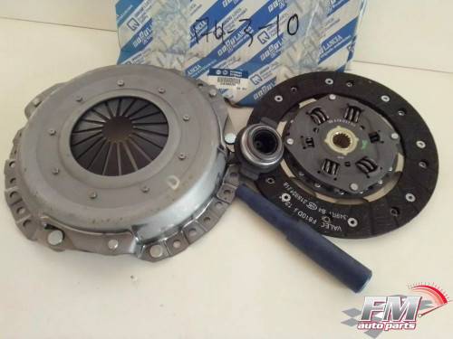 Clutch Kit fits Fiat Scudo Citroen Dispatch Peugeot Expert 215mm 9464866280 View Front