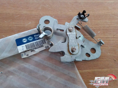 Bonnet Hood Latch Lock fits Fiat Ulysse Scudo 9629634080 Genuine View Front
