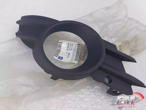 Fog Light Bezel Front Right fits Opel Vauxhall Meriva A 13198745 Genuine View Front