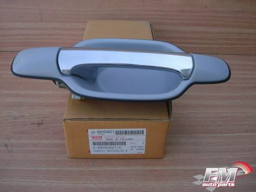 Exterior Door Handle Rear Left fits Isuzu Dmax D-Max Rodeo 8980506210 Genuine View Front