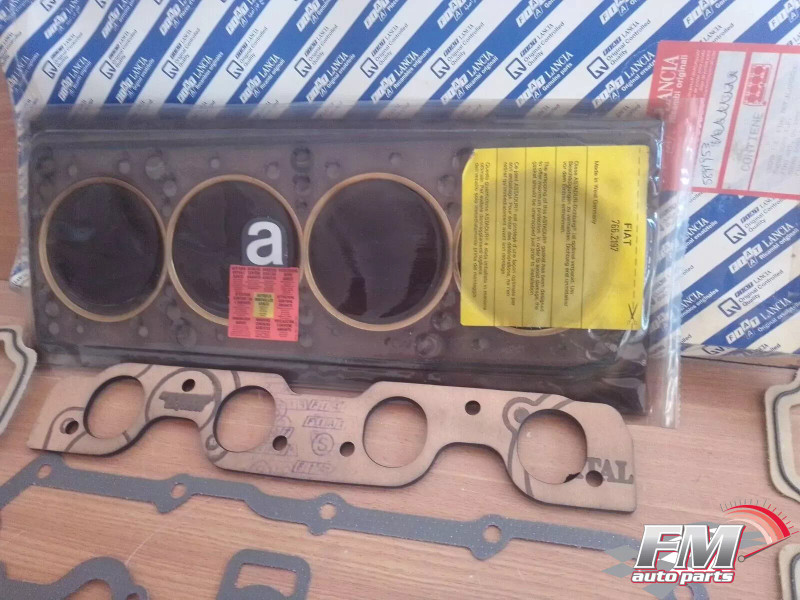 Head Set Gaskets Kit fits Fiat Croma Lancia Thema 2.0 IE 5882328 Genuine 5891953 View Rear